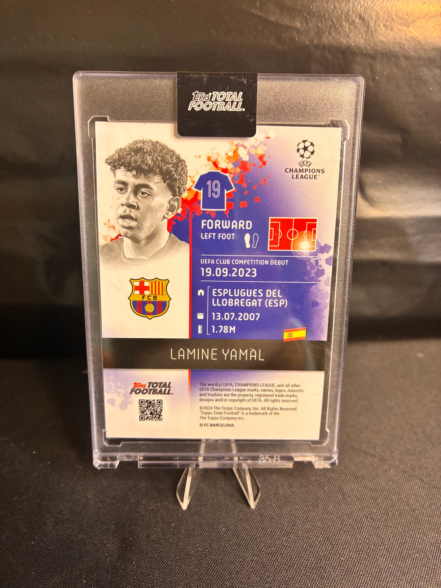 Topps® Lamine Yamal Fusion Series /25 | TOPPS TOTAL FOOTBALL