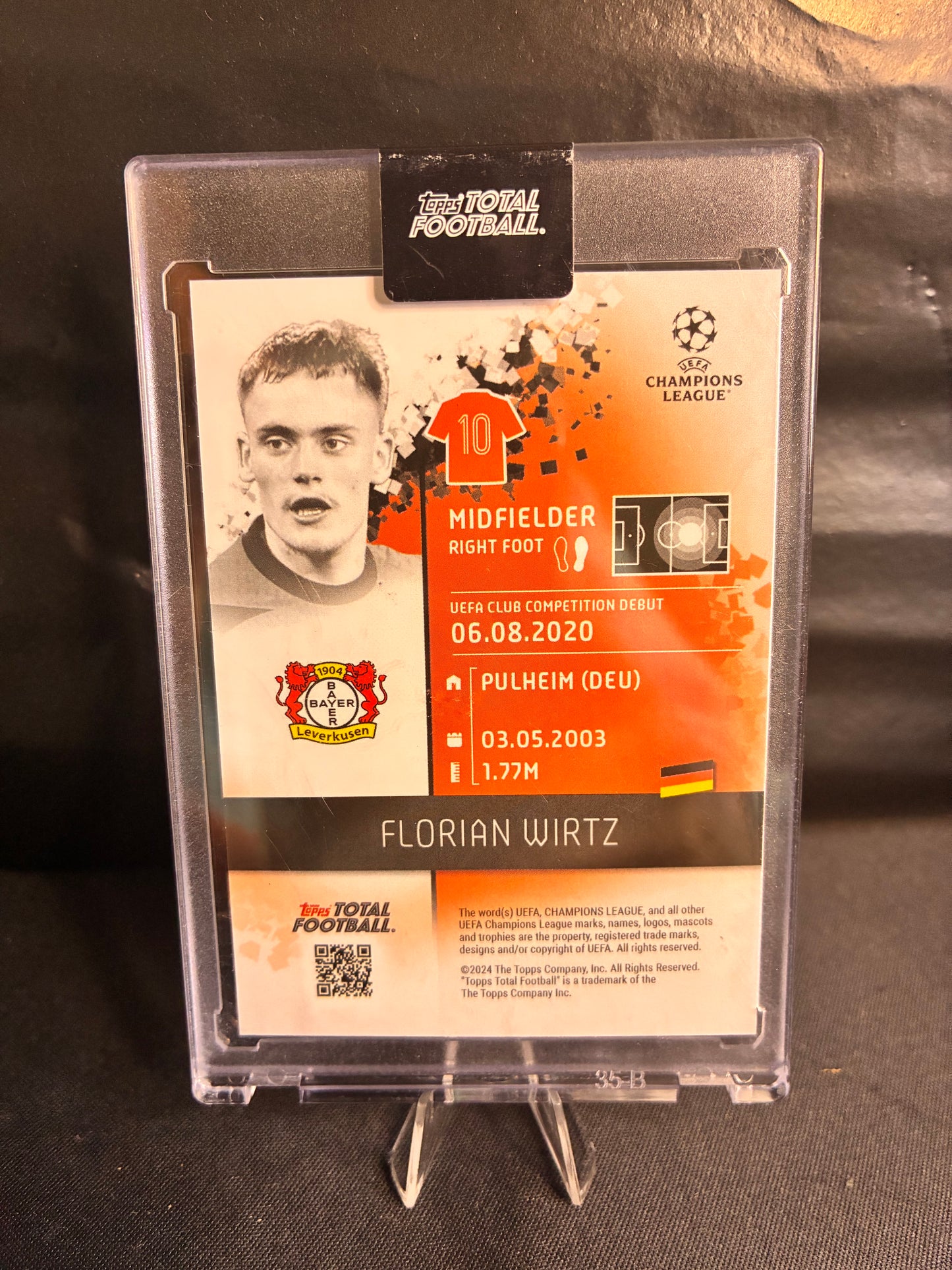 Topps® Florian Wirtz /25 | TOPPS TOTAL FOOTBALL